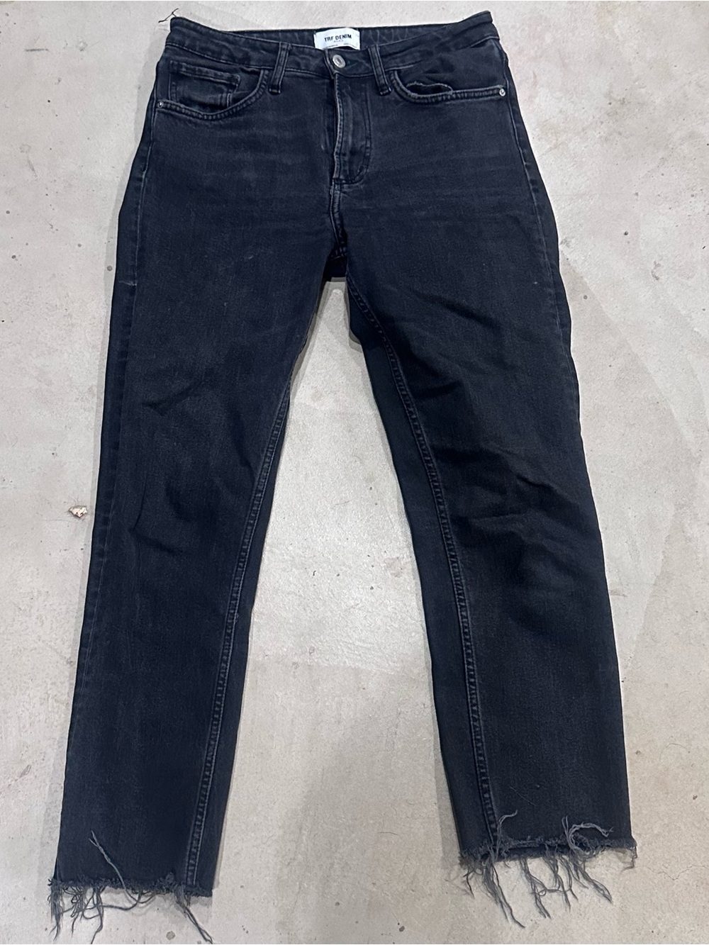 Zara TRF Denim Black Jeans Womens 6 Straight Leg Raw Frayed Hem Cropped